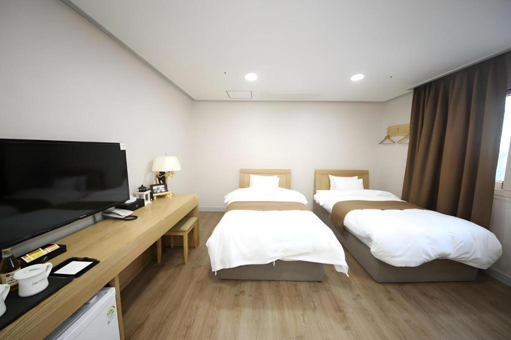 阿罗哈酒店 西归浦市 外观 照片